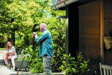 Philips My Garden Dış Mekan Alpenglow Duvar Lambası 60 W E27