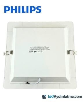 Philips SmartBright CNG Downlight DN058B LED22 KARE 24W 3000/4000/6500K 2045-2200 Lümen 35.000 Saat