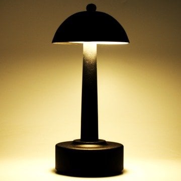 İSTALUCE MOBILITY MBT12 SİYAH ŞARJLI MASA LAMBASI  2700K