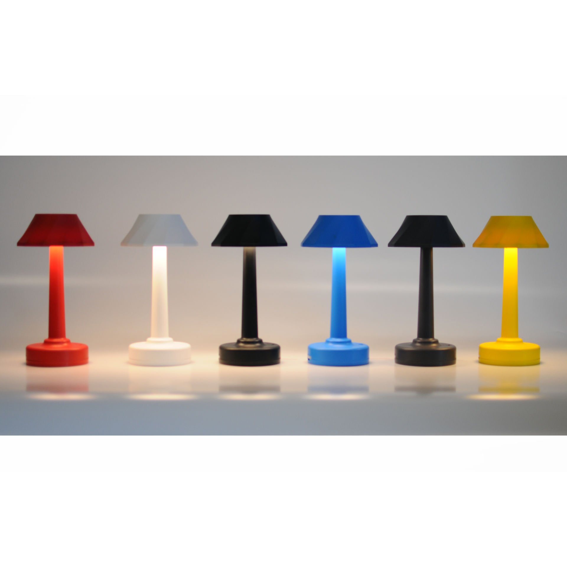 Lalumi Lamba PRO Kablosuz Şarjlı Pilli Masa Lambası Mat Lucio 2x2000mAh